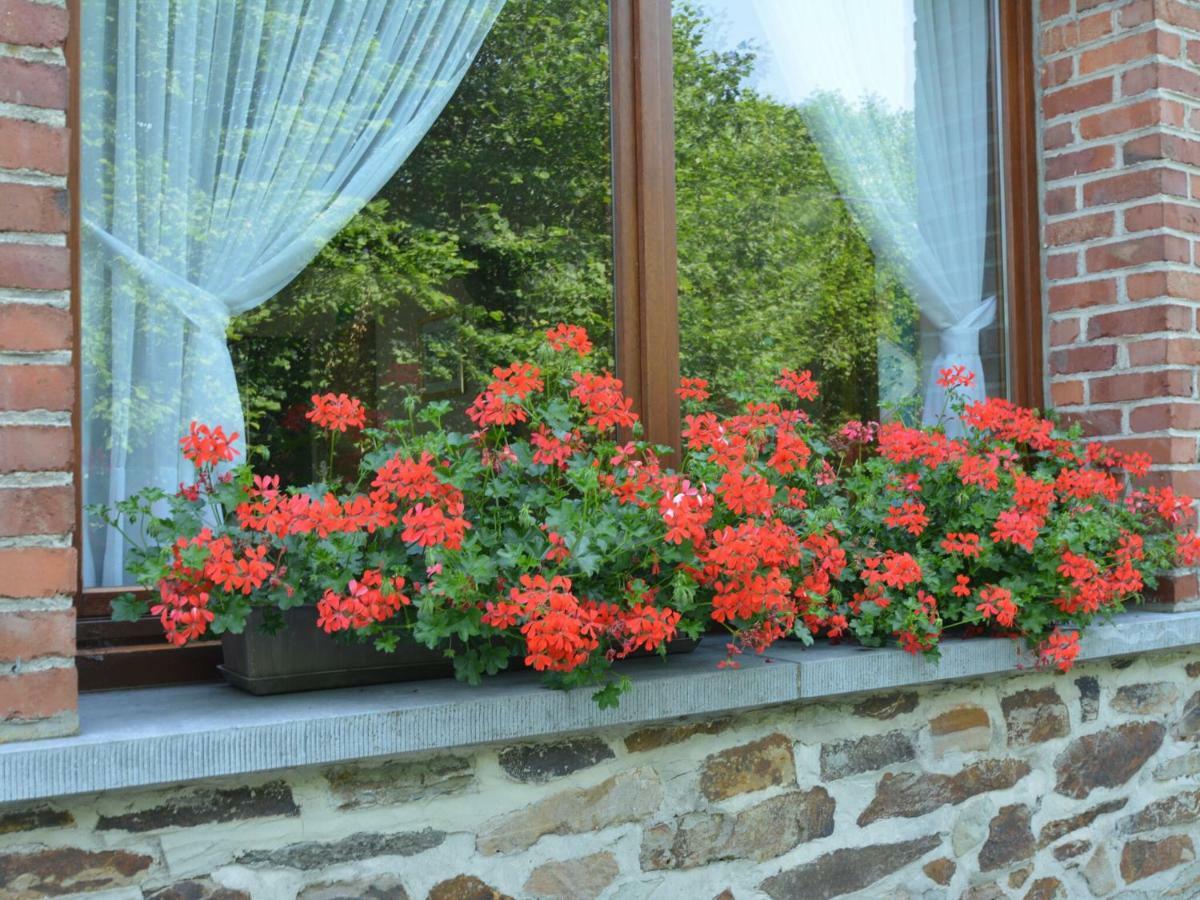 Lovely Holiday Home In Daverdisse With Terrace Bagian luar foto